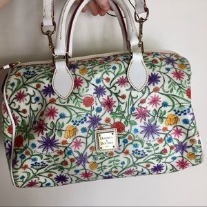 DOONEY AND BOURKE white floral bag purse
